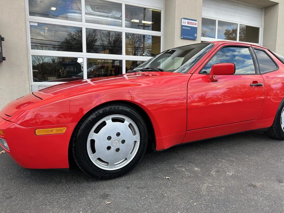 1987 Porsche 944 Turbo - Image 19 of 31