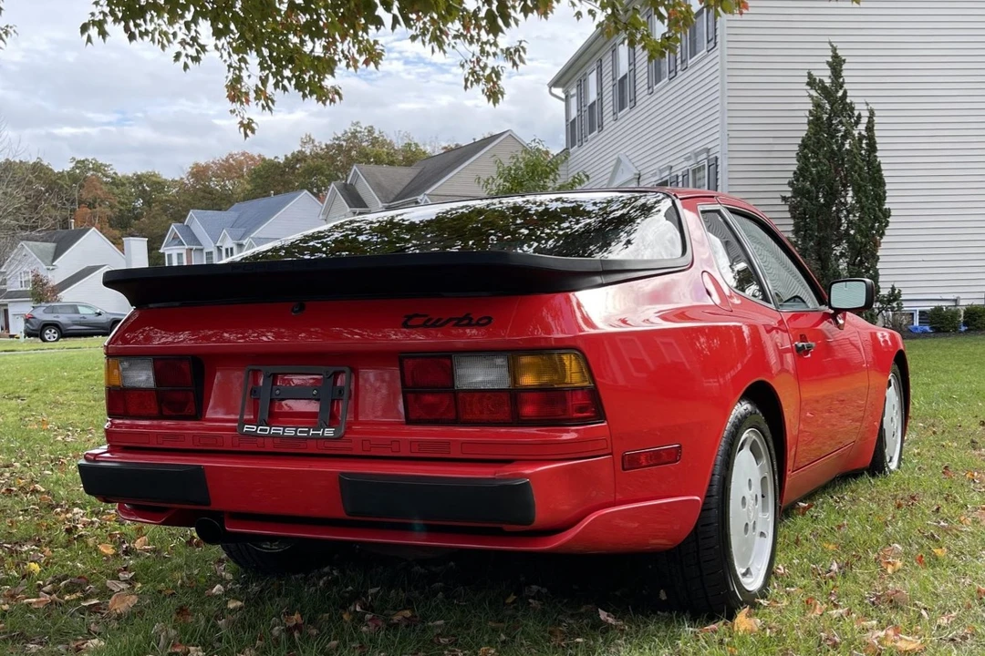 1987 Porsche 944 Turbo - Image 3 of 31