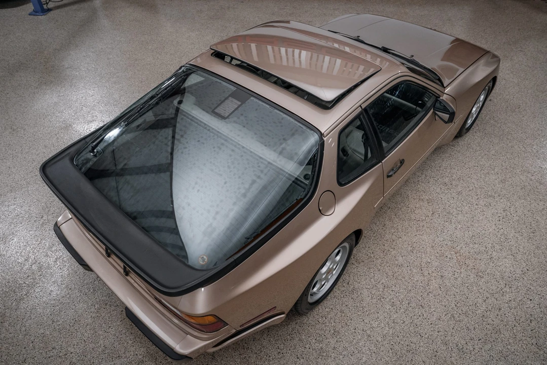 1987 Porsche 944 Turbo - Image 19 of 31