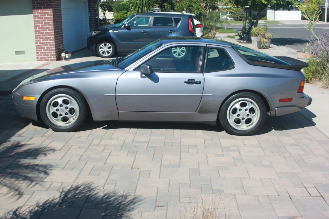 1987 Porsche 944 Turbo - Image 2 of 29