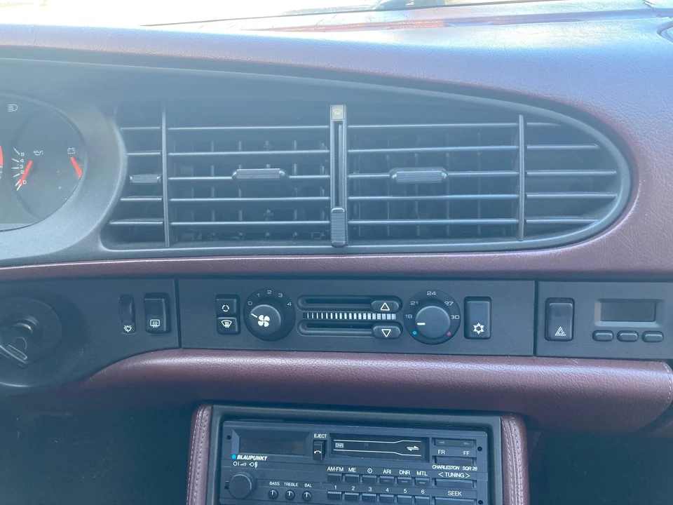 1987 Porsche 944 Turbo - Image 19 of 29