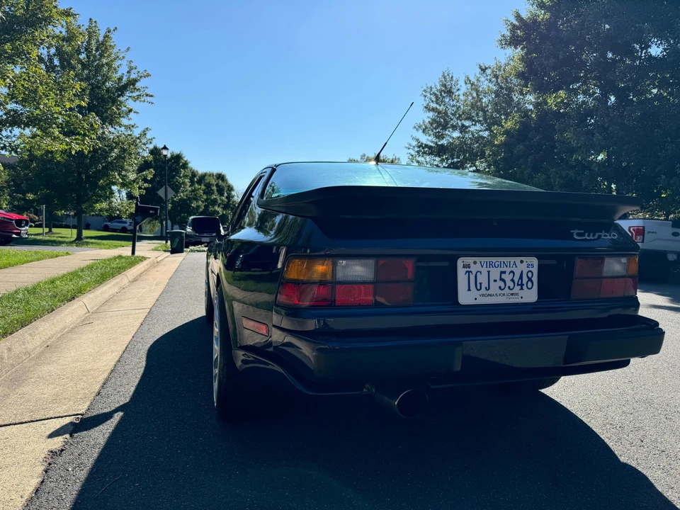 1987 Porsche 944 Turbo - Image 9 of 31