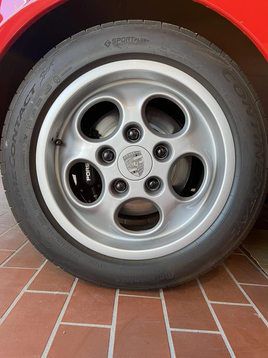 1987 Porsche 944 Turbo - Image 26 of 31