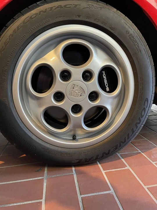 1987 Porsche 944 Turbo - Image 28 of 31