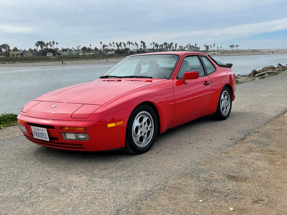 1987 Porsche 944 Turbo - Image 5 of 31