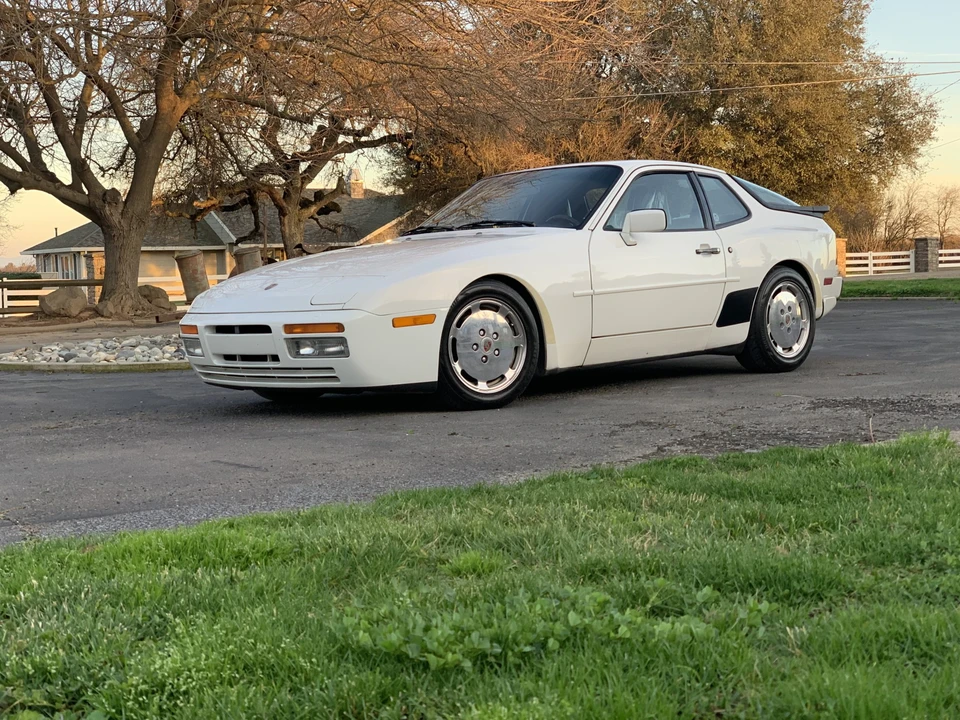 1987 Porsche 944 Turbo - Image 3 of 31