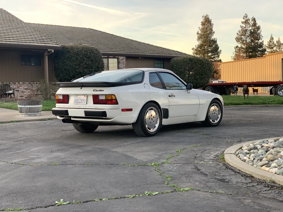 1987 Porsche 944 Turbo - Image 23 of 31