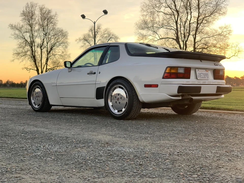 1987 Porsche 944 Turbo - Image 18 of 31