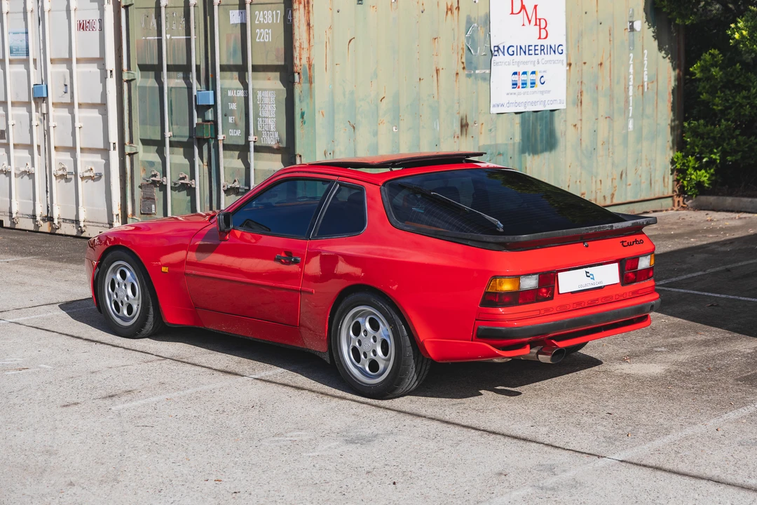 1987 Porsche 944 Turbo - Image 13 of 31