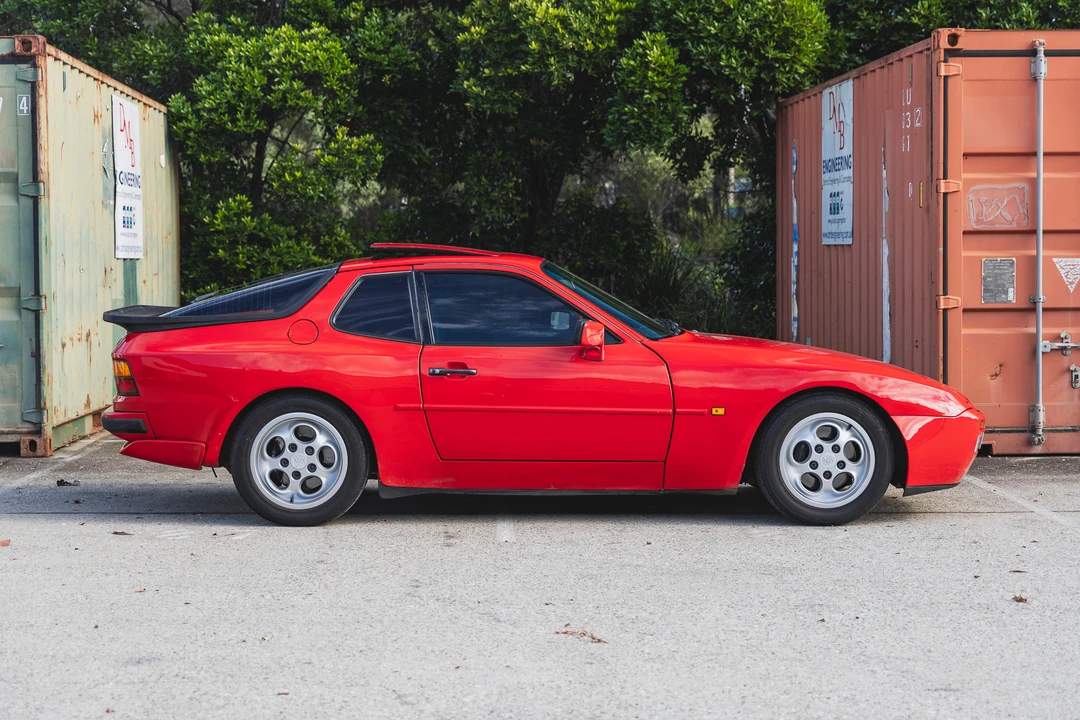1987 Porsche 944 Turbo - Image 8 of 31