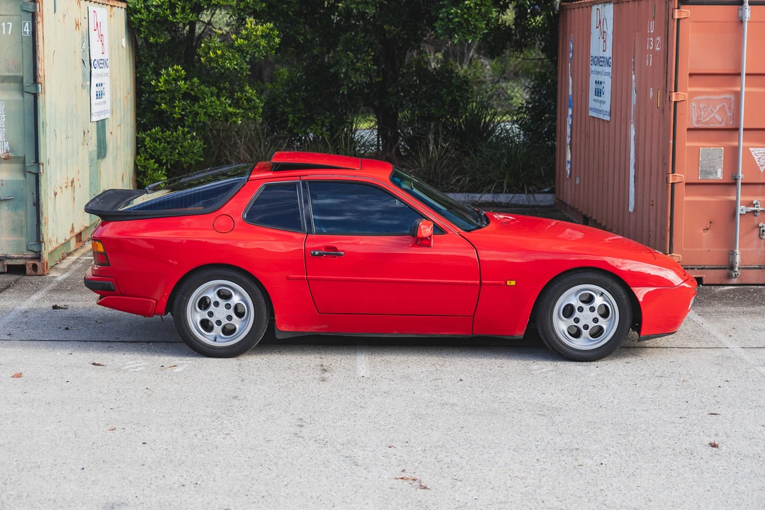 1987 Porsche 944 Turbo - Image 22 of 31