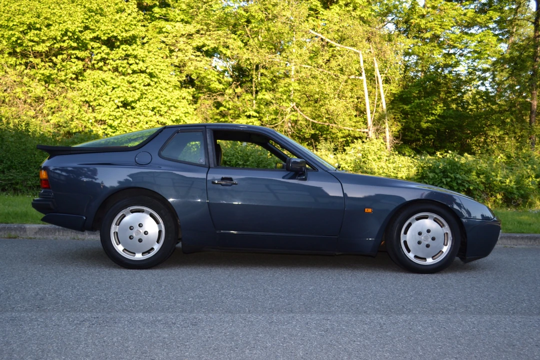 1987 Porsche 944 Turbo - Image 2 of 31