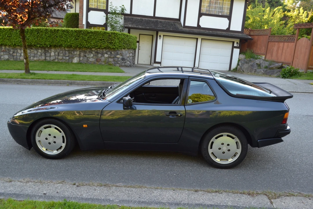 1987 Porsche 944 Turbo - Image 9 of 31
