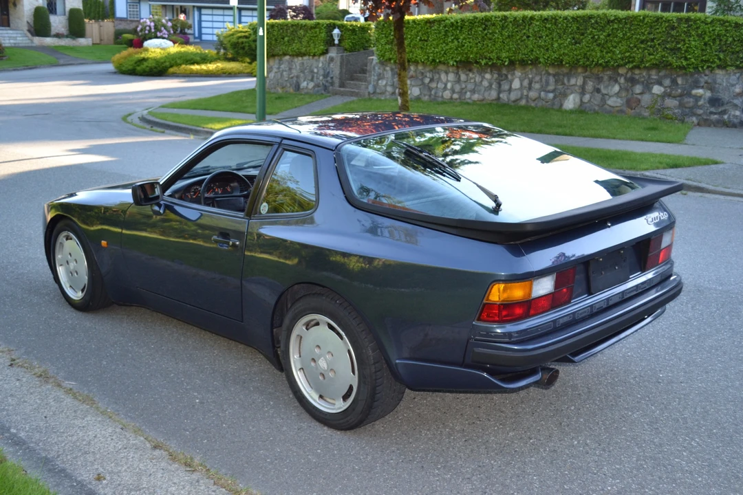 1987 Porsche 944 Turbo - Image 6 of 31