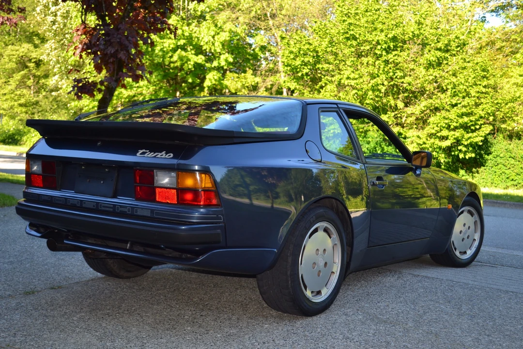1987 Porsche 944 Turbo - Image 21 of 31