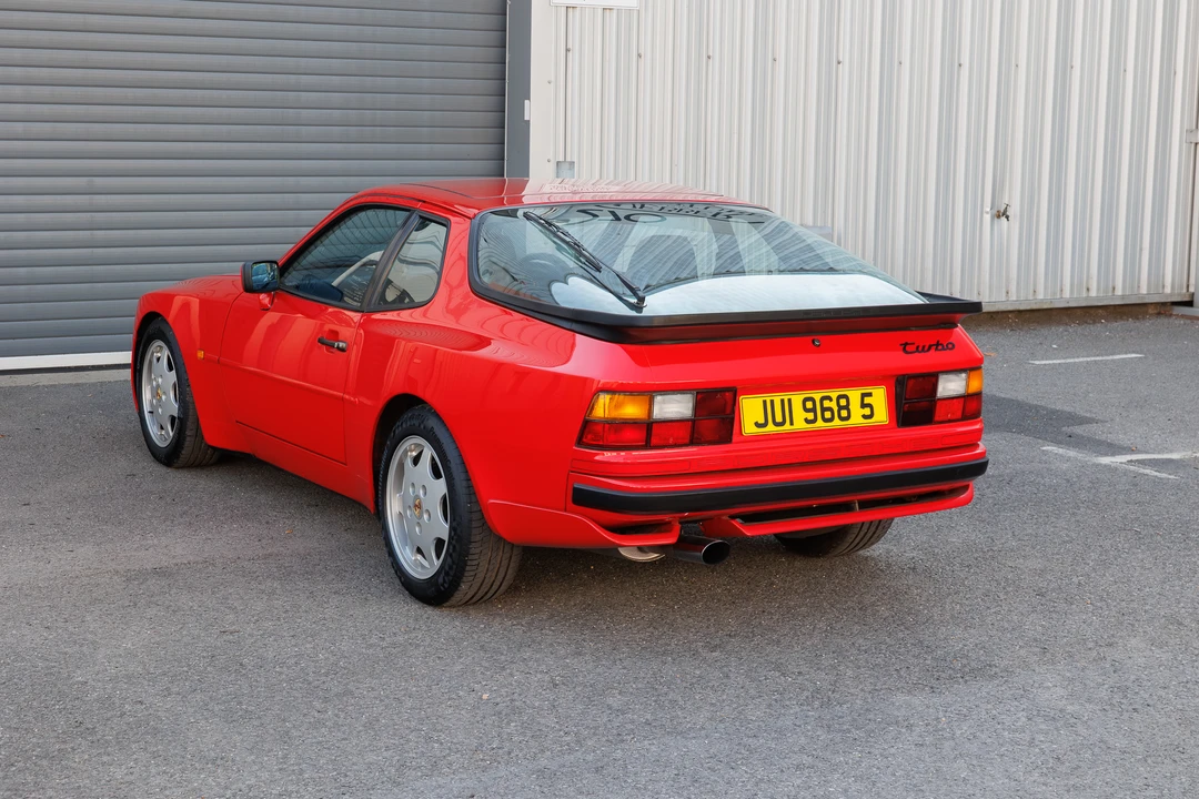 1987 Porsche 944 Turbo - Image 13 of 31