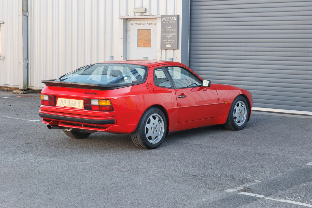 1987 Porsche 944 Turbo - Image 15 of 31