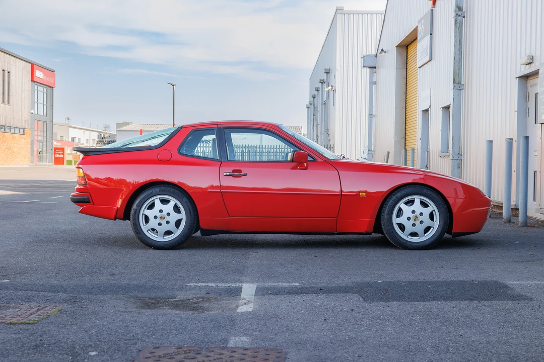 1987 Porsche 944 Turbo - Image 8 of 31