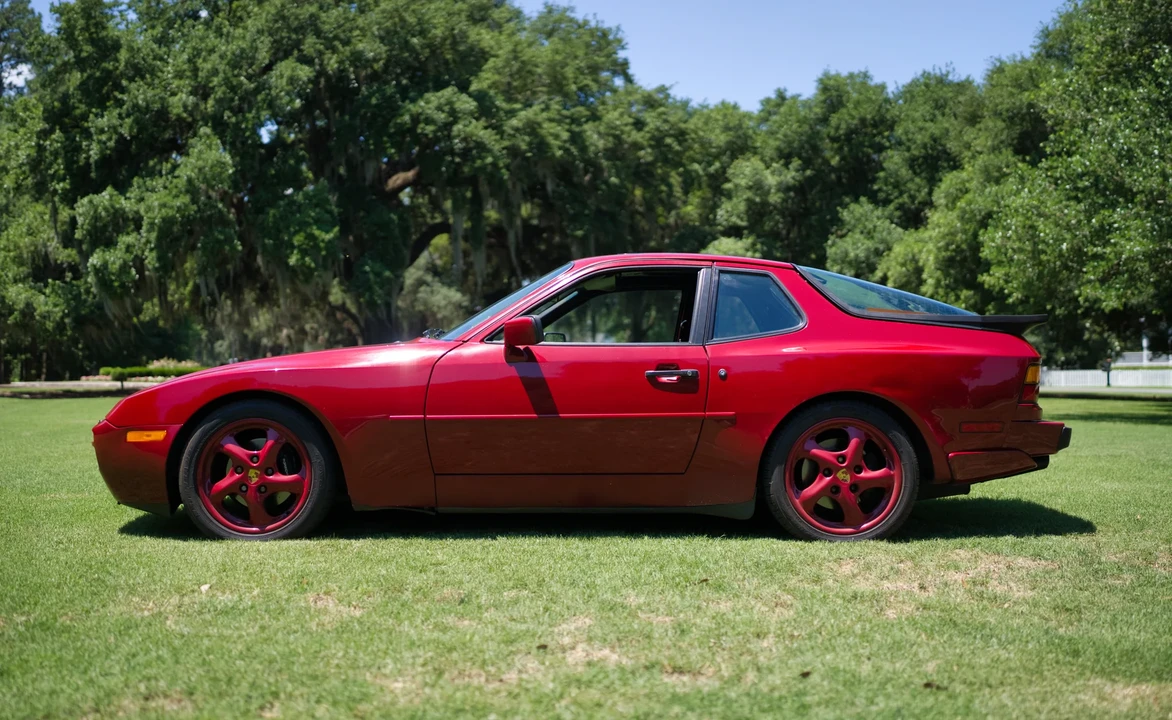 1987 Porsche 944 Turbo - Image 14 of 31