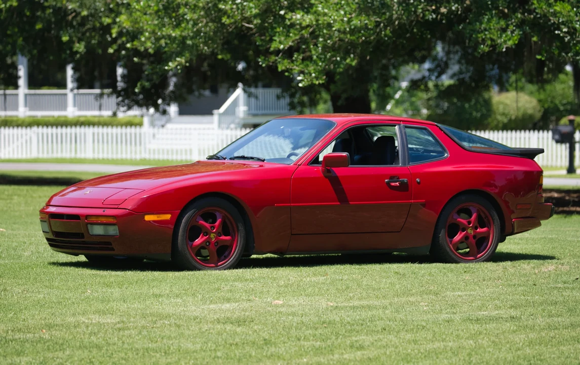 1987 Porsche 944 Turbo - Image 8 of 31