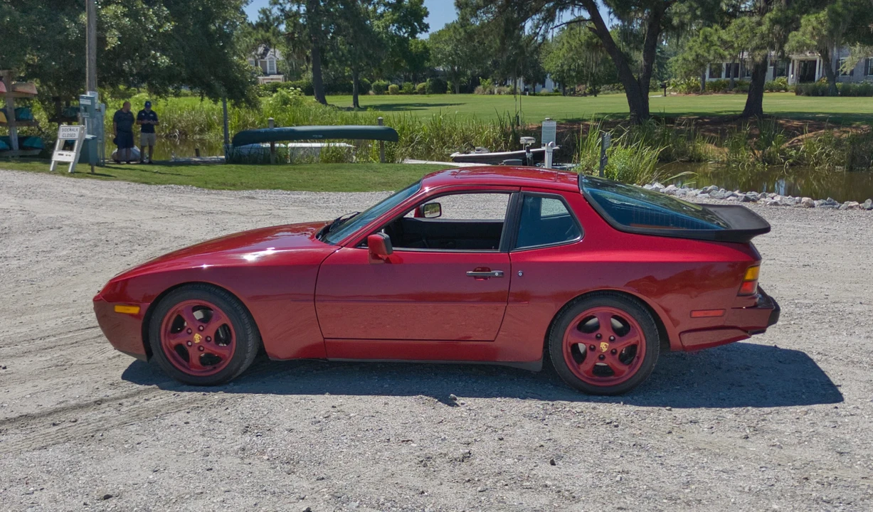 1987 Porsche 944 Turbo - Image 16 of 31