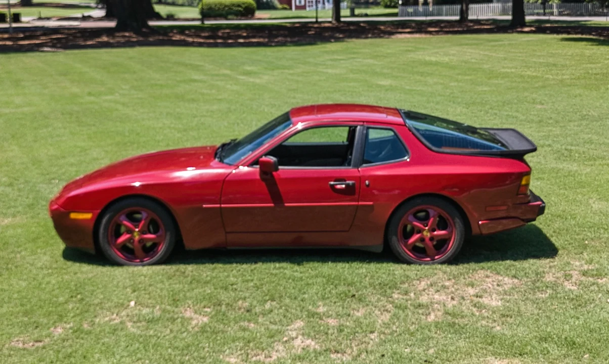 1987 Porsche 944 Turbo - Image 11 of 31