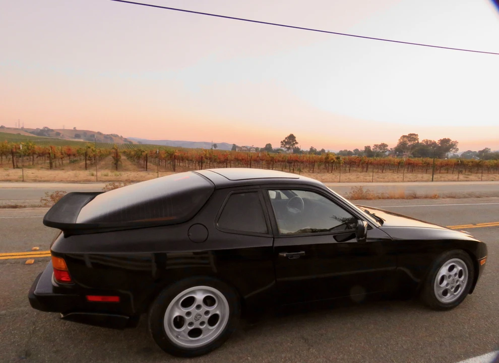 1987 Porsche 944 Turbo - Image 17 of 31