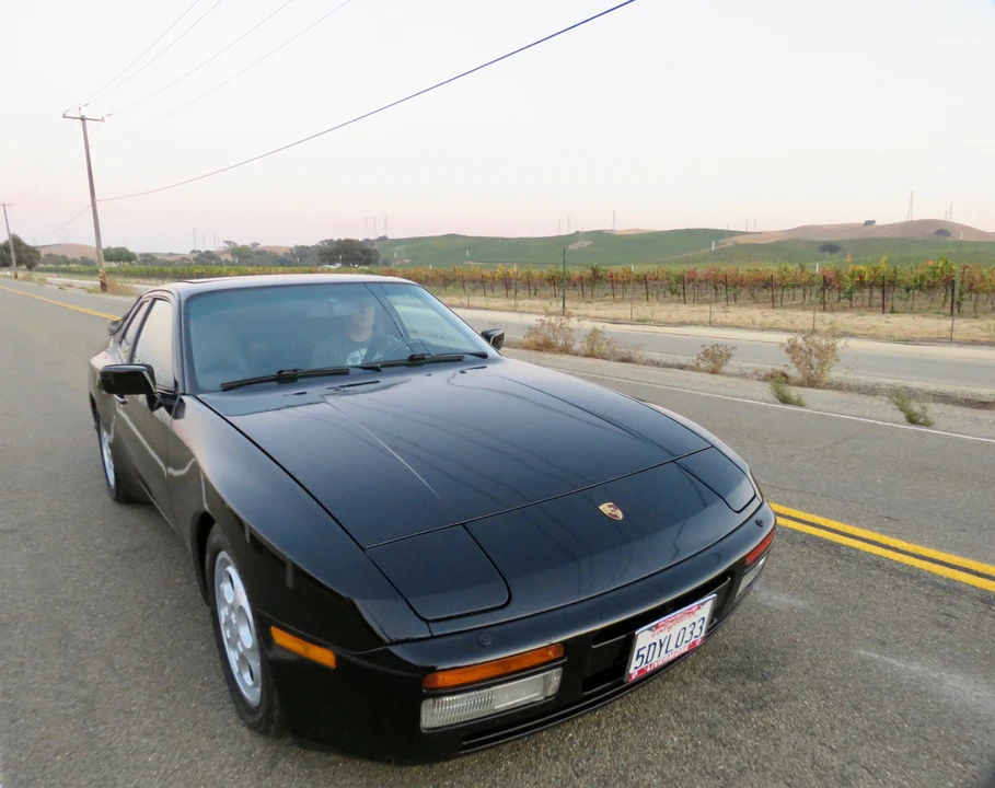 1987 Porsche 944 Turbo - Image 13 of 31
