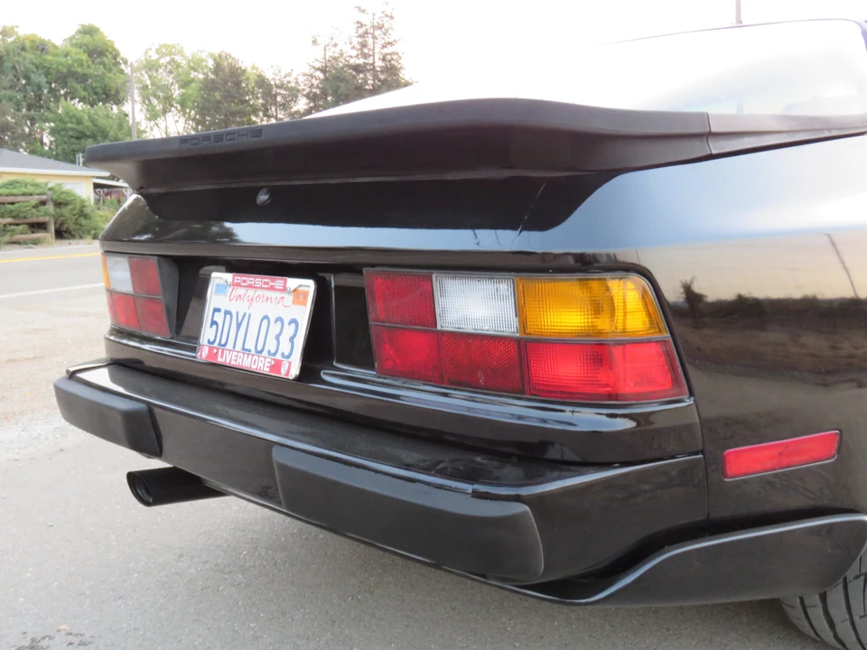1987 Porsche 944 Turbo - Image 19 of 31