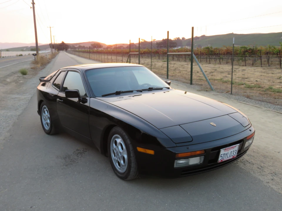 1987 Porsche 944 Turbo - Image 15 of 31