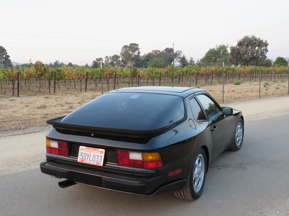 1987 Porsche 944 Turbo - Image 27 of 31