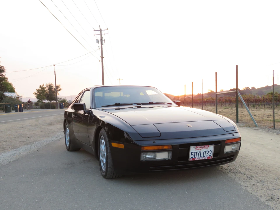1987 Porsche 944 Turbo - Image 16 of 31