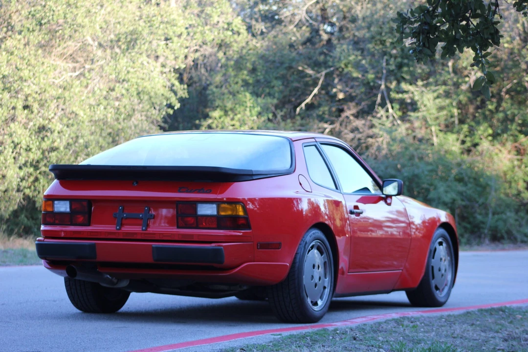 1987 Porsche 944 Turbo - Image 12 of 31