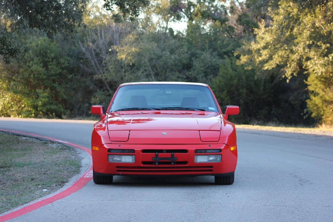 1987 Porsche 944 Turbo - Image 16 of 31