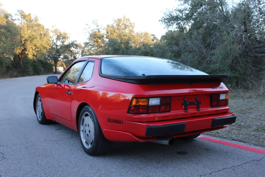 1987 Porsche 944 Turbo - Image 8 of 31
