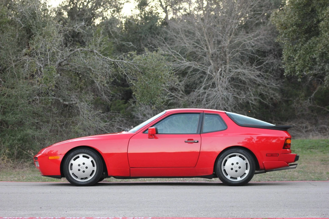 1987 Porsche 944 Turbo - Image 6 of 31
