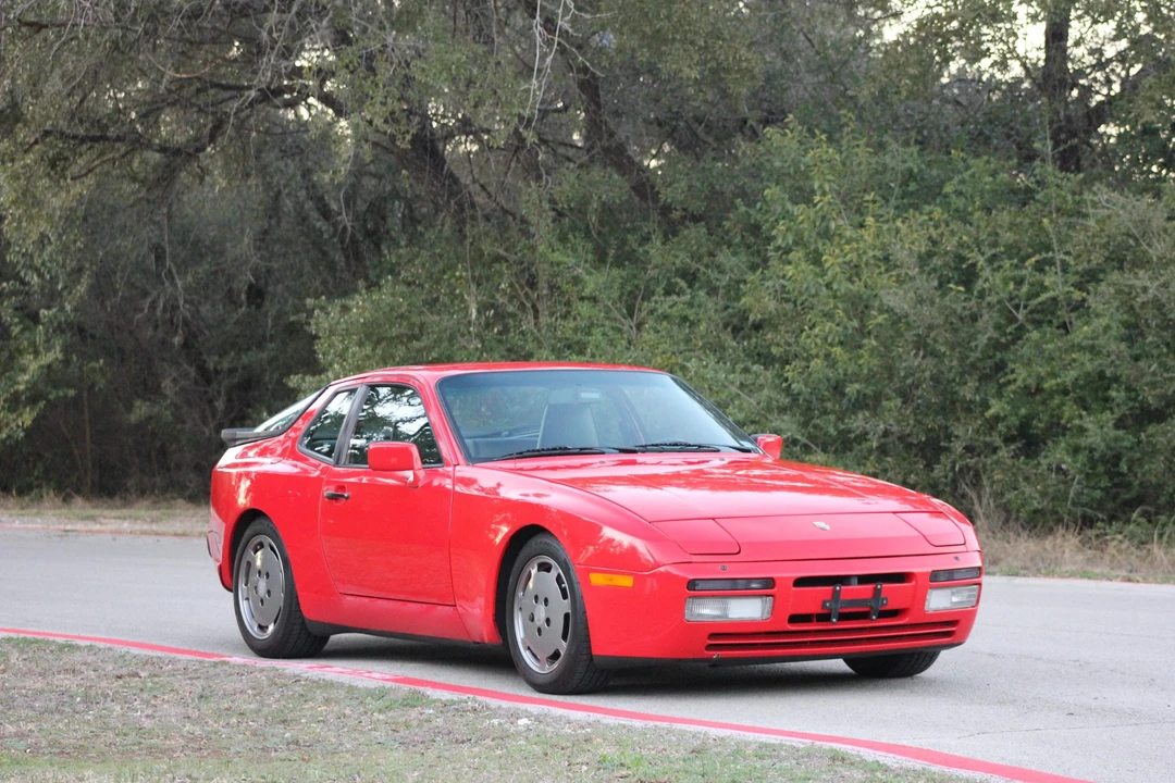 1987 Porsche 944 Turbo - Image 15 of 31