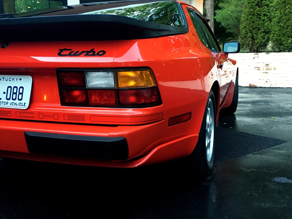 1987 Porsche 944 Turbo - Image 12 of 31