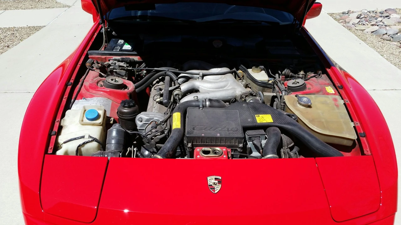 1987 Porsche 944 Turbo - Image 8 of 9