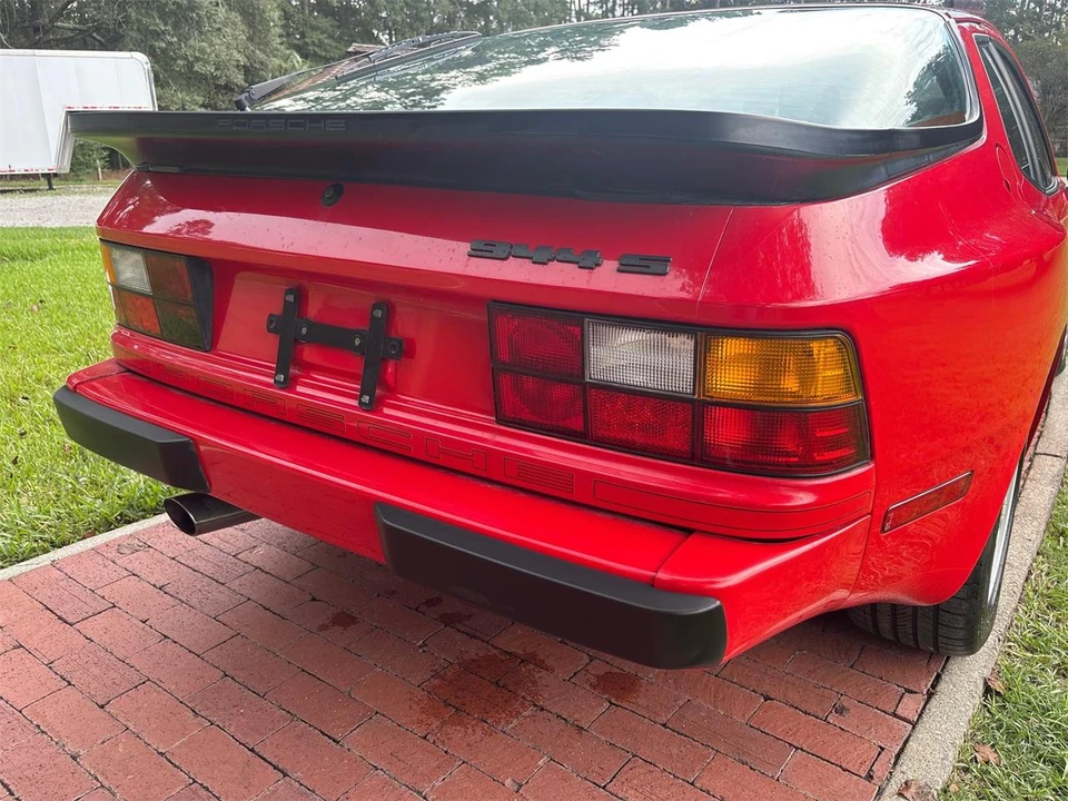 1987 Porsche 944 - Image 6 of 31