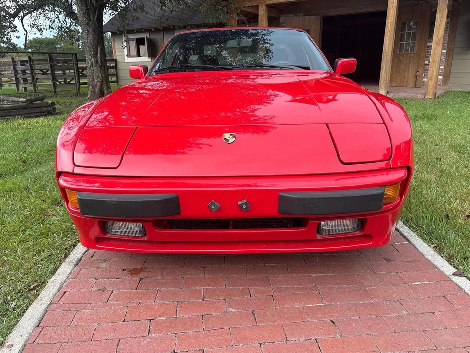 1987 Porsche 944 - Image 8 of 31