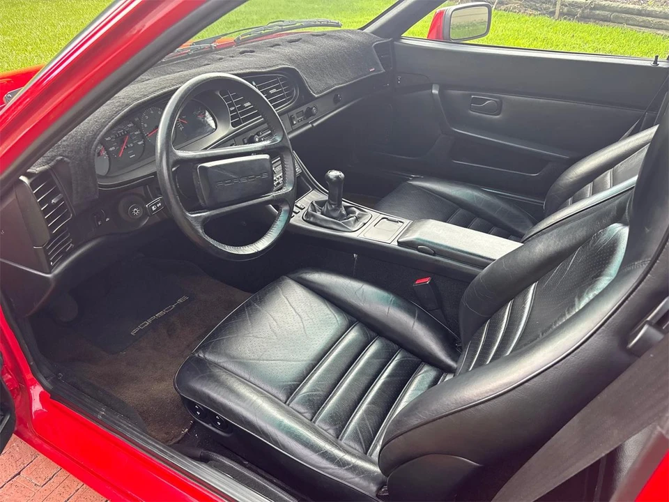 1987 Porsche 944 - Image 18 of 31
