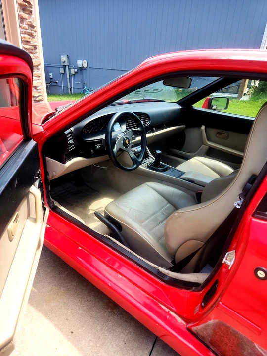 1987 Porsche 944 - Image 2 of 12