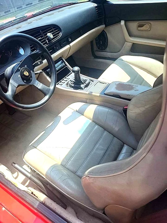 1987 Porsche 944 - Image 4 of 12