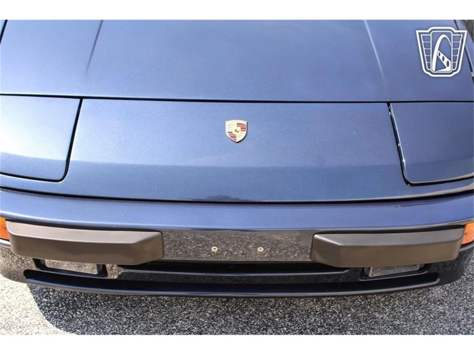 1987 Porsche 944 - Image 10 of 31