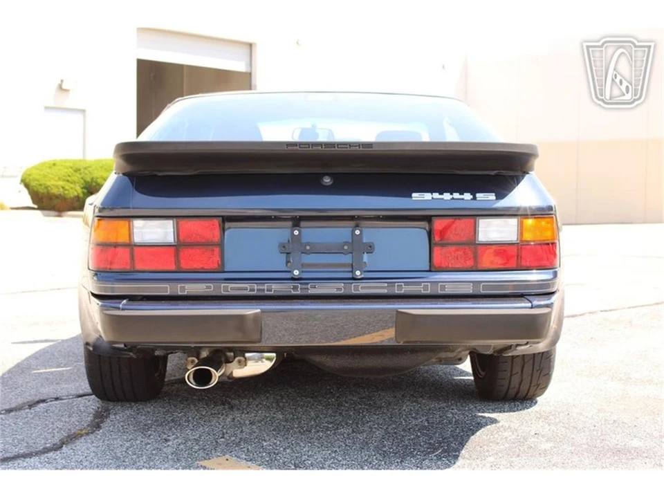 1987 Porsche 944 - Image 20 of 31