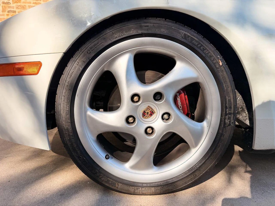 1987 Porsche 944 S - Image 12 of 24