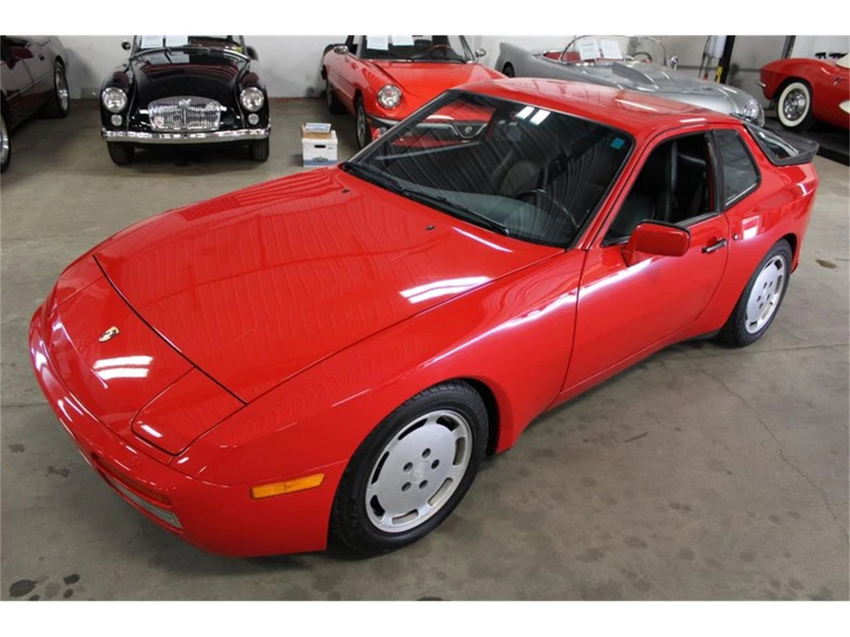 1987 Porsche 944 S - Image 16 of 31