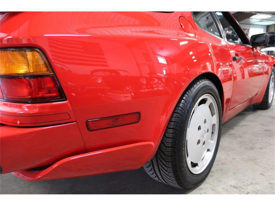1987 Porsche 944 S - Image 13 of 31