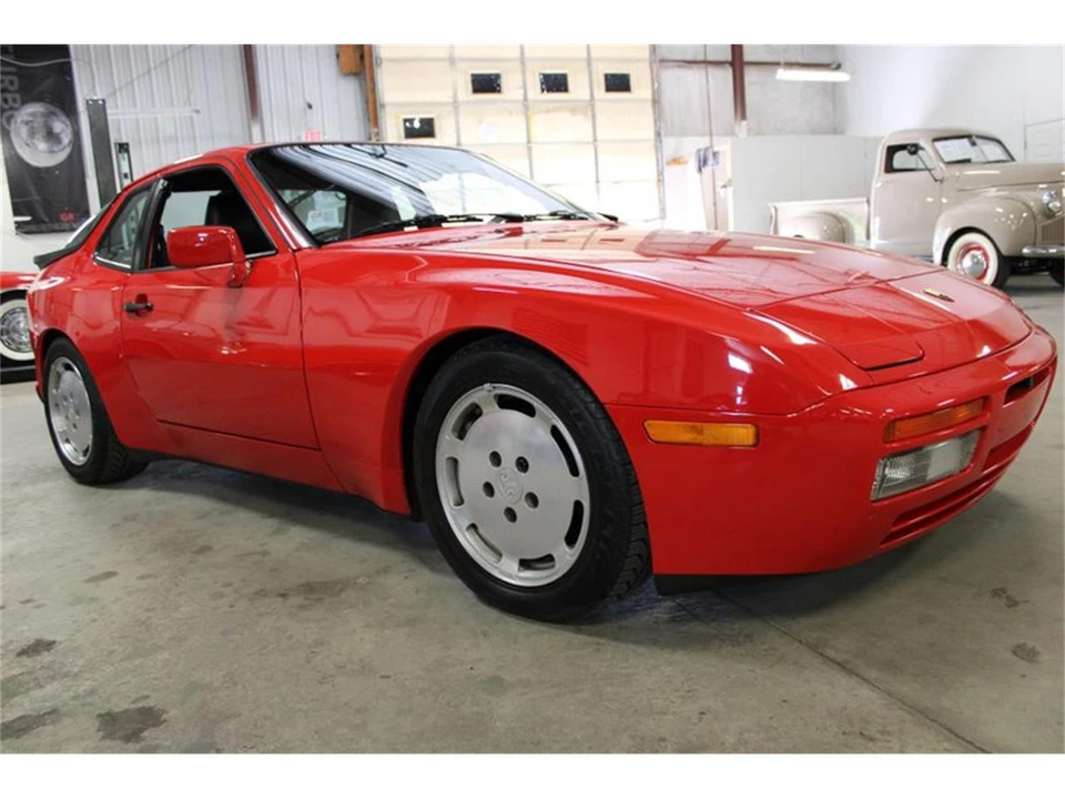 1987 Porsche 944 S - Image 8 of 31